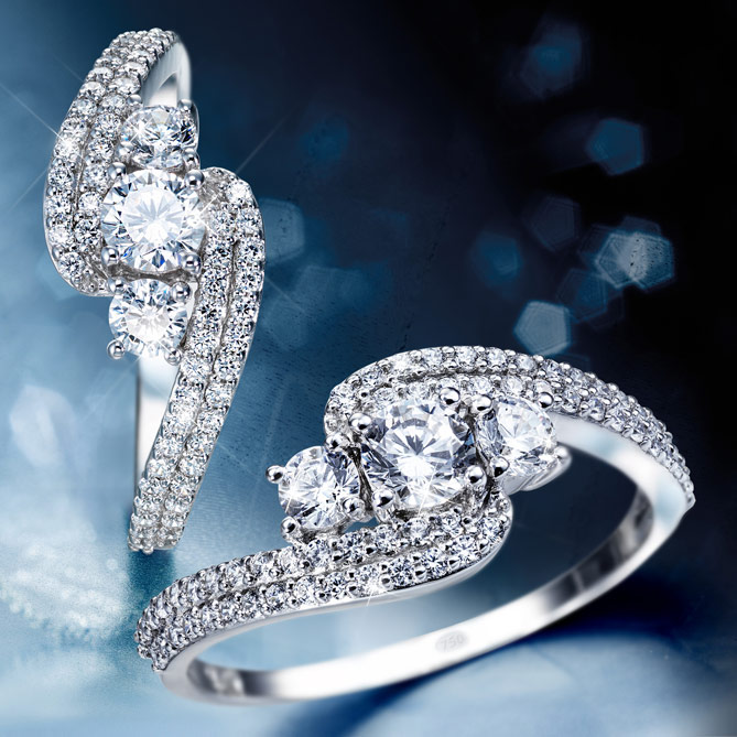 Anillo RIVIÈRE DE DIAMANTES: 60 Diamantes, talla clásica, engastados en pavé