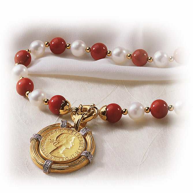 Collar de perlas, coral, diamantes Libra de Oro: Perlas cultivadas
