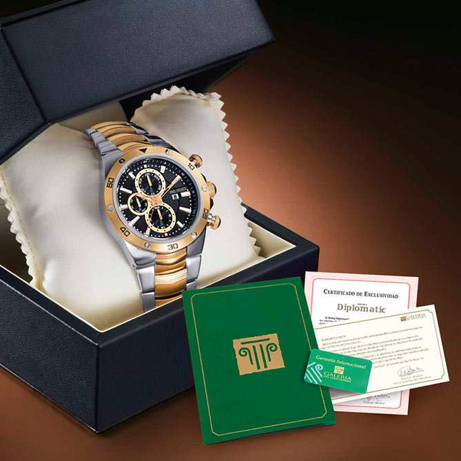 Reloj de hombre clásico, Diplomatic: Water resistant: 10 ATM. Ancho caja: 45 mm.